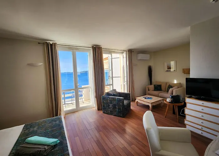 Hotel La Belle Aurore Sainte-Maxime