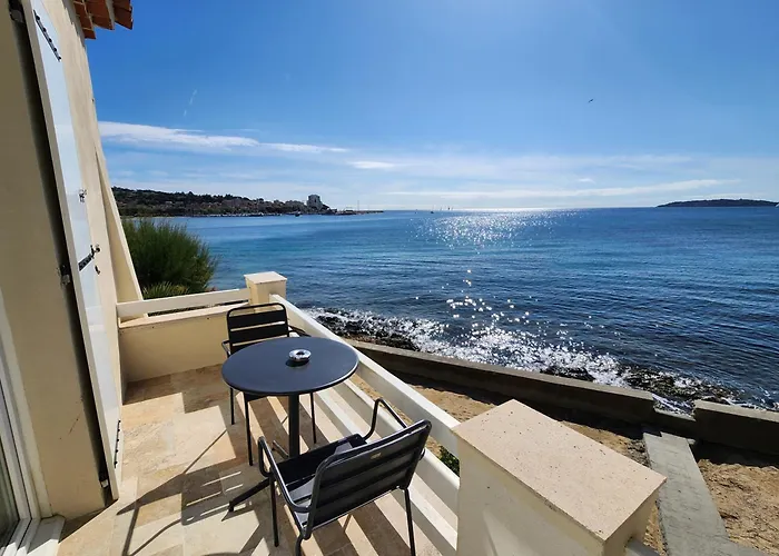 La Belle Aurore Hotel 4*