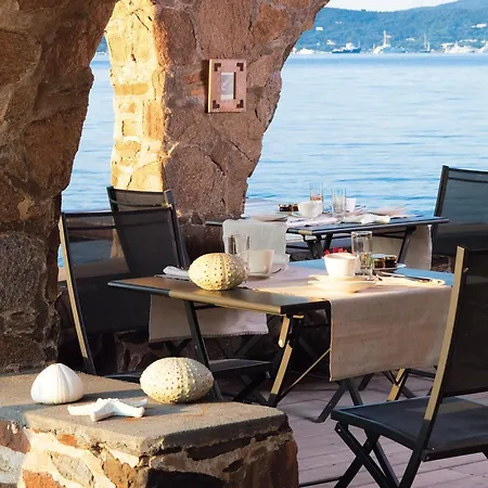 Hotel La Belle Aurore 4*