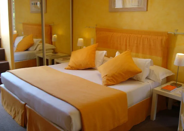 فندق La Belle Aurore 4*