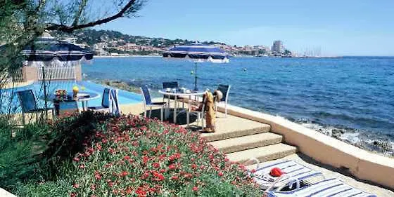 La Belle Aurore فندق 4*